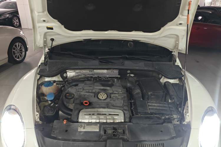 Used Volkswagen Beetle 2013 1.4TSI Fashion Edition Engine Bay