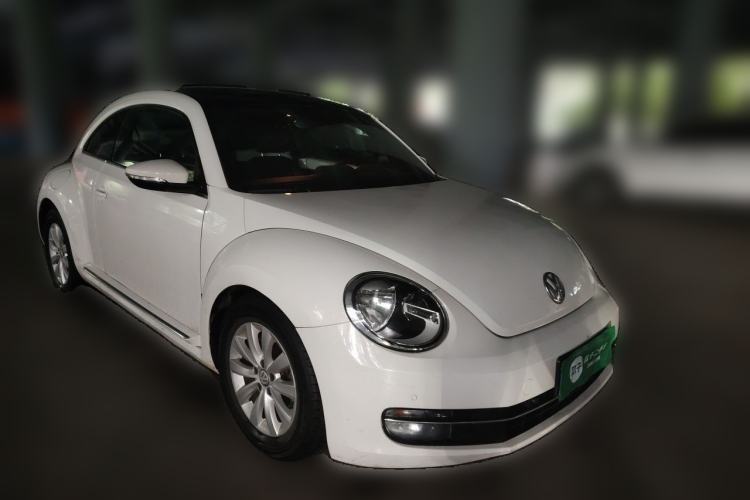 Used Volkswagen Beetle 2013 1.2TSI Comfort Model Front Right 45 Deg