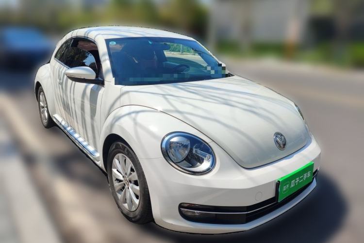 Used Volkswagen Beetle 2013 1.2TSI Fashion Edition Front Right 45 Deg