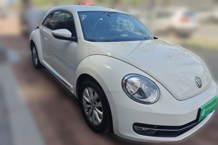 Used Volkswagen Beetle 2013 1.2TSI Fashion Edition Front Right 45 Deg