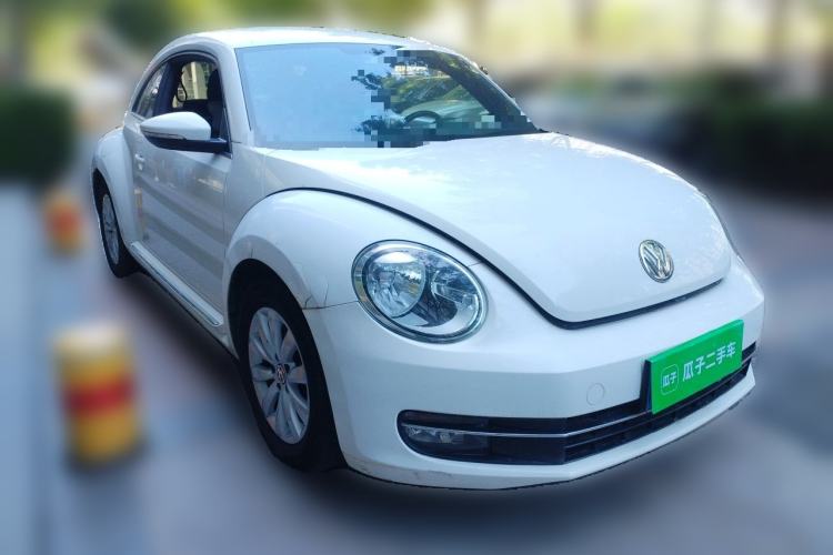 Used Volkswagen Beetle 2013 1.2TSI Fashion Edition Front Right 45 Deg