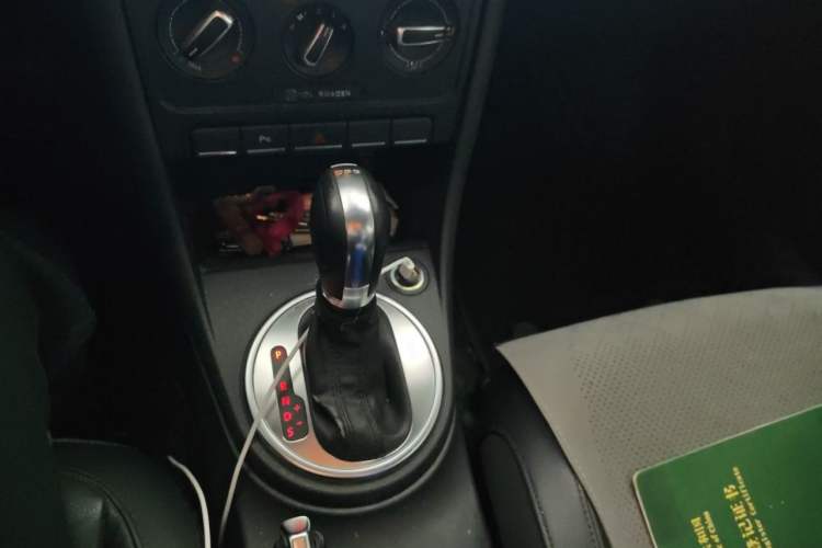 Used Volkswagen Beetle 2013 1.4 TSI Comfort Model Gear Lever