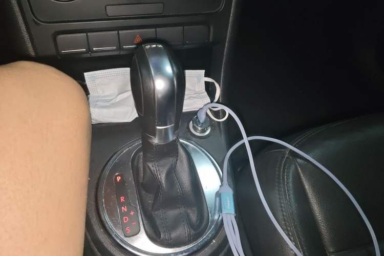 Used Volkswagen Beetle 2013 1.4TSI Fashion Edition Gear Lever
