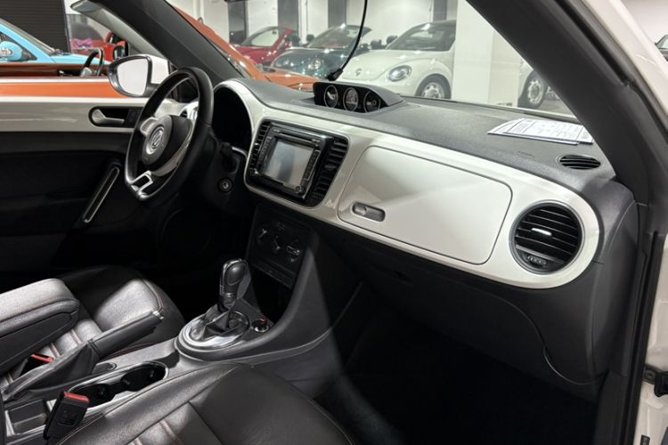 Used Volkswagen Beetle 2013 1.4TSI Fashion Edition Interior 7