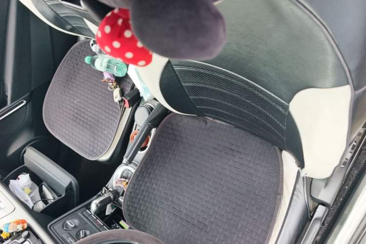 Used Volkswagen Beetle 2013 1.4TSI Fashion Edition Left Front Seat