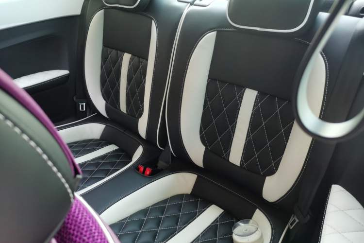 Used Volkswagen Beetle 2013 1.4TSI Fashion Edition Left Rear Seat