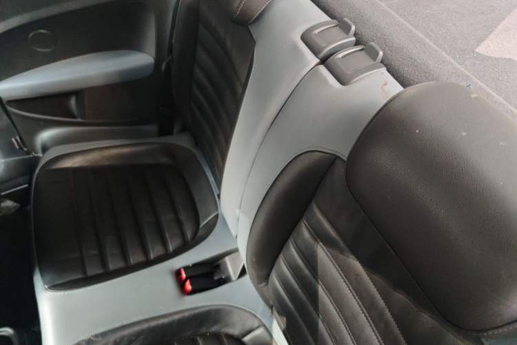 Used Volkswagen Beetle 2013 1.4TSI Luxury Model Left Rear Seat