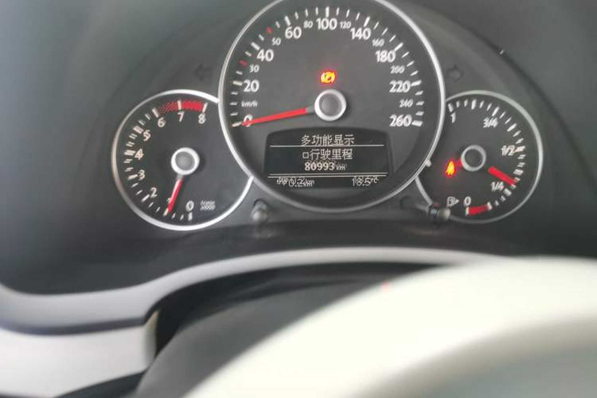 Used Volkswagen Beetle 2013 1.4TSI Fashion Edition Odometer Close Up