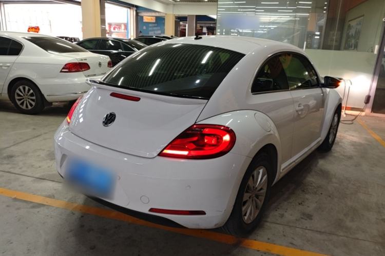Used Volkswagen Beetle 2013 1.4TSI Fashion Edition Rear Right 45 Deg