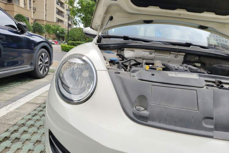 Used Volkswagen Beetle 2013 1.2TSI Fashion Edition Right Front Headlight