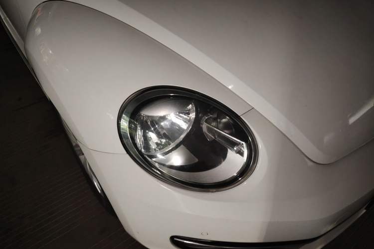 Used Volkswagen Beetle 2013 1.2TSI Comfort Model Right Front Headlight