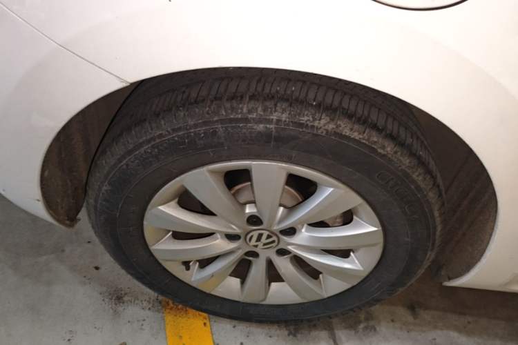 Used Volkswagen Beetle 2013 1.4TSI Fashion Edition Right Rear Wheel Hub