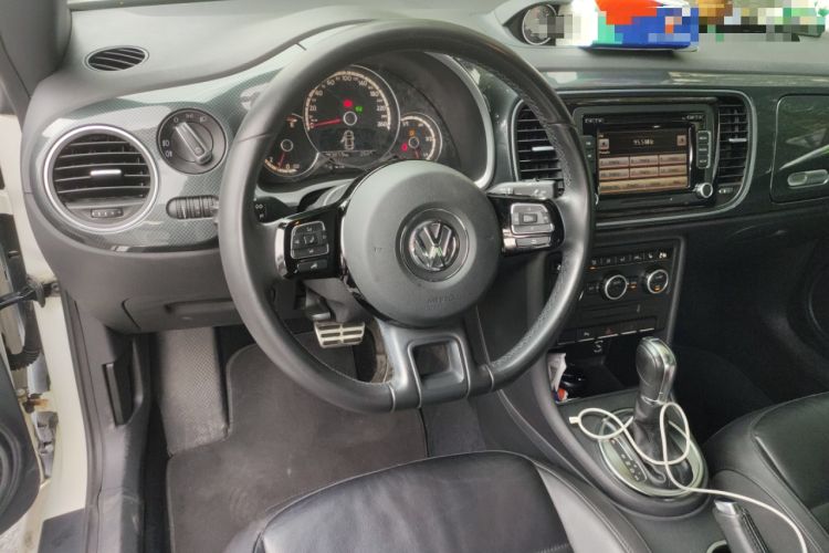 Used Volkswagen Beetle 2013 1.4TSI Luxury Model Steering Wheel