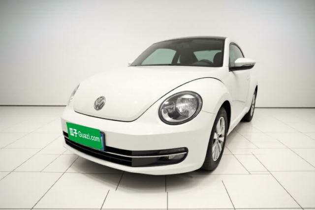 Ojetý Volkswagen Beetle 2013 1.4TSI Fashion Edition