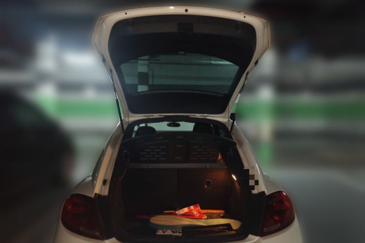 Used Volkswagen Beetle 2013 1.2TSI Fashion Edition Trunk