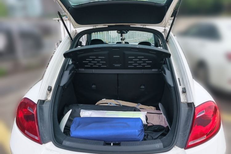 Used Volkswagen Beetle 2013 1.4TSI Fashion Edition Trunk