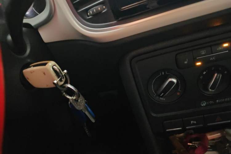 Used Volkswagen Beetle 2013 1.4 TSI Comfort Model Vehicle Key