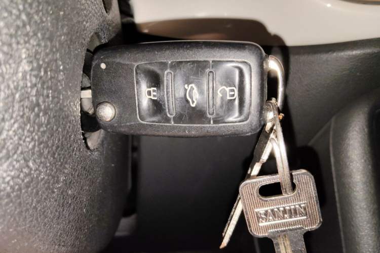 Used Volkswagen Beetle 2013 1.4 TSI Comfort Model Vehicle Key