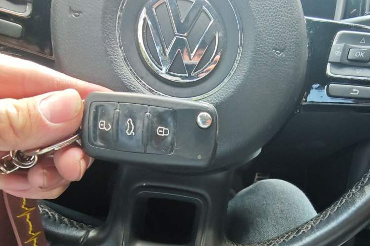 Used Volkswagen Beetle 2013 1.4TSI Luxury Model Vehicle Key