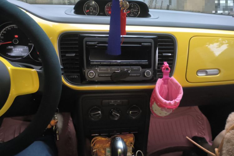 Used Volkswagen Beetle 2013 1.2TSI Fashion Edition Audio And AC Panel