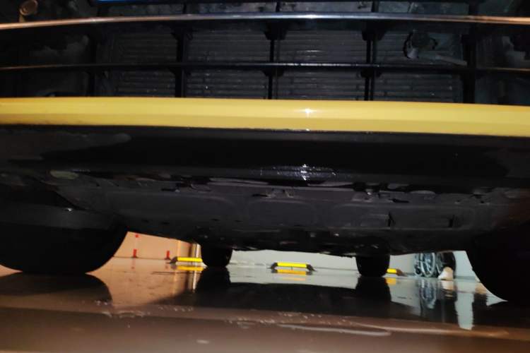 Used Volkswagen Beetle 2013 2.0 TSI Top-Trim Model Chassis Front