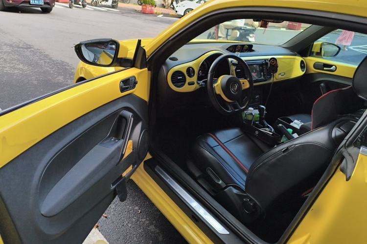 Used Volkswagen Beetle 2013 1.2TSI Fashion Edition Driver Seat