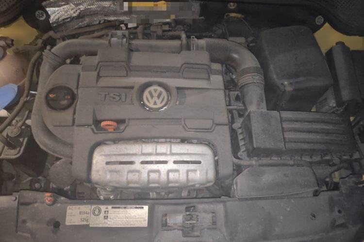 Used Volkswagen Beetle 2013 1.4TSI Luxury Model Engine Bay