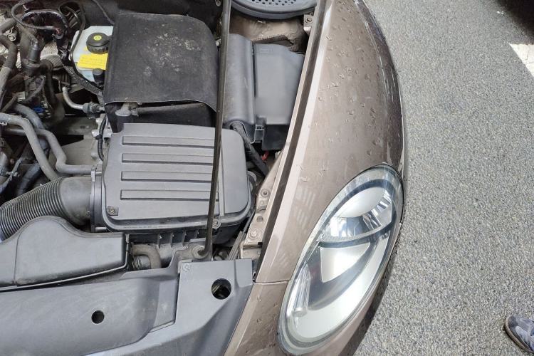 Used Volkswagen Beetle 2013 1.2TSI Comfort Model Engine Bay Left