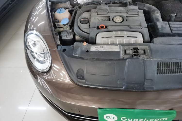 Used Volkswagen Beetle 2013 1.4 TSI Comfort Model Engine Bay Right