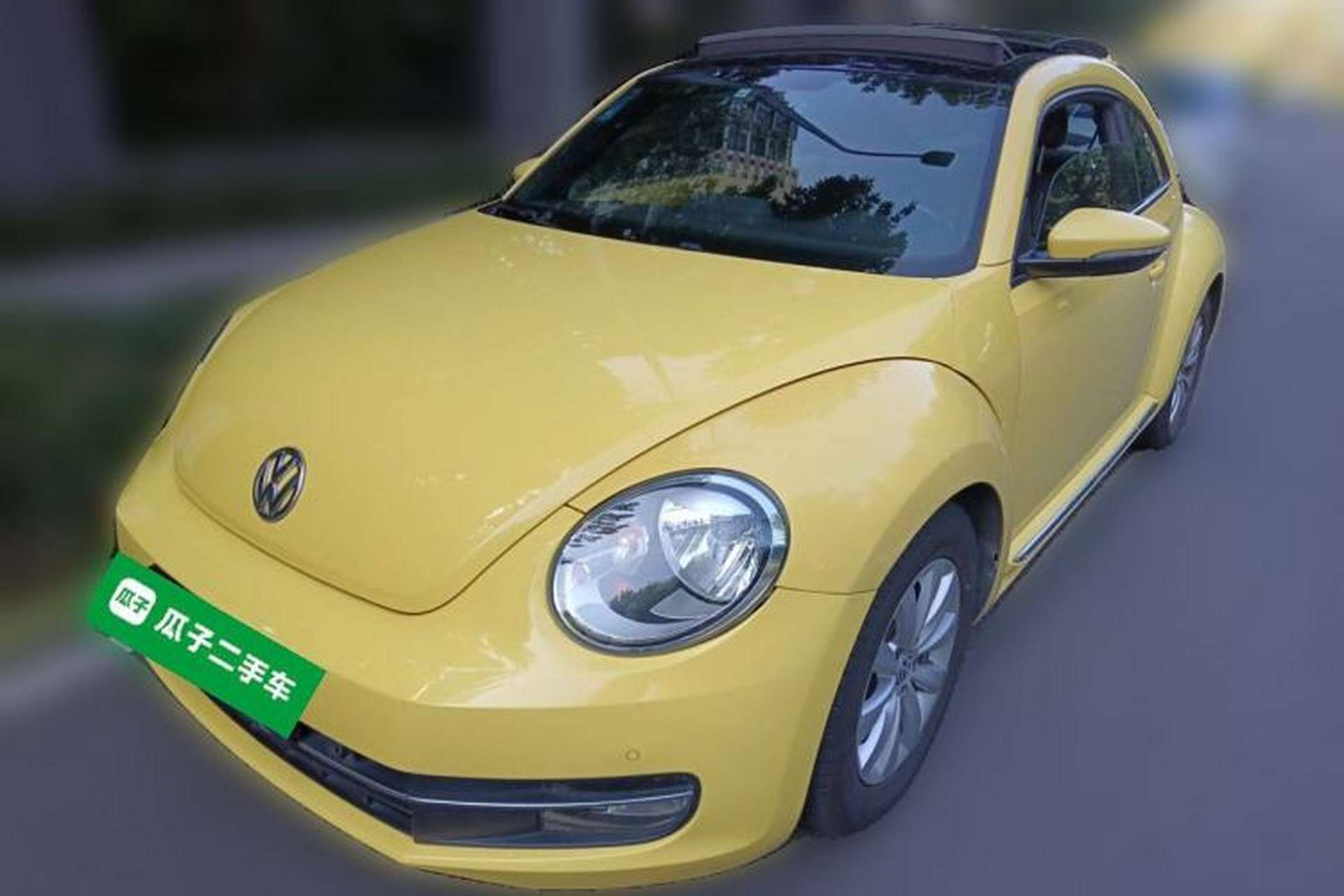 Used Volkswagen Beetle 2013 1.4 TSI Comfort Model Front Left 45 Deg