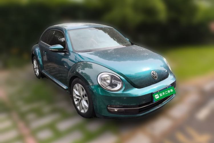 Used Volkswagen Beetle 2013 1.4TSI Fashion Edition Front Right 45 Deg