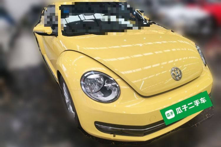 Used Volkswagen Beetle 2013 1.4TSI Fashion Edition Front Right 45 Deg