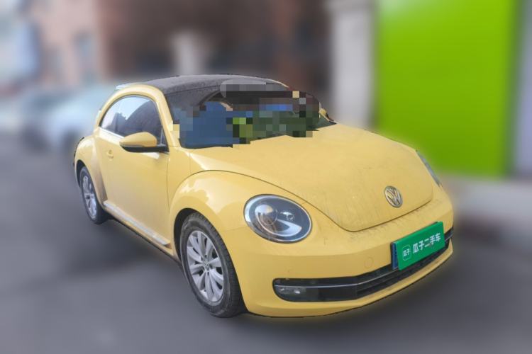 Used Volkswagen Beetle 2013 1.2TSI Comfort Model Front Right 45 Deg