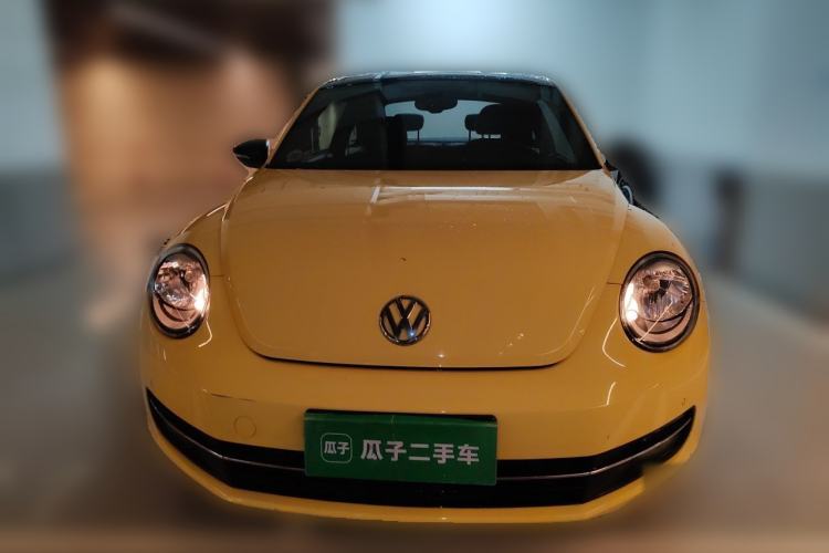 Used Volkswagen Beetle 2013 2.0 TSI Top-Trim Model Front