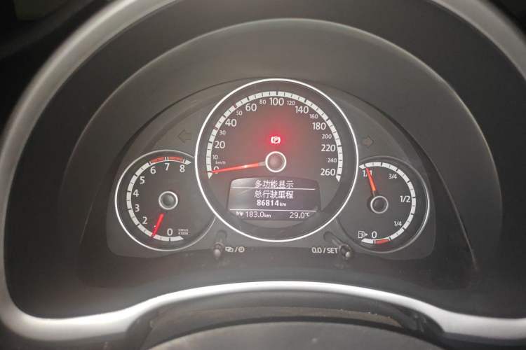 Used Volkswagen Beetle 2013 1.4TSI Luxury Model Instrument Cluster