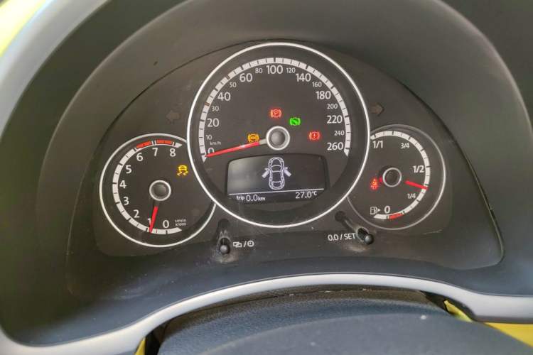 Used Volkswagen Beetle 2013 1.2TSI Fashion Edition Instrument Cluster