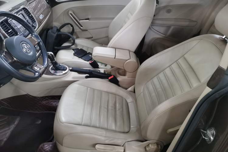 Used Volkswagen Beetle 2013 1.4 TSI Comfort Model Left Front Seat