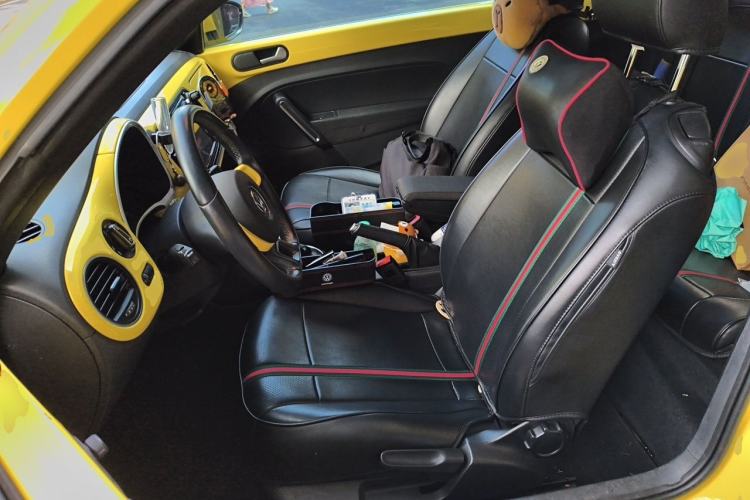 Used Volkswagen Beetle 2013 1.2TSI Fashion Edition Left Front Seat