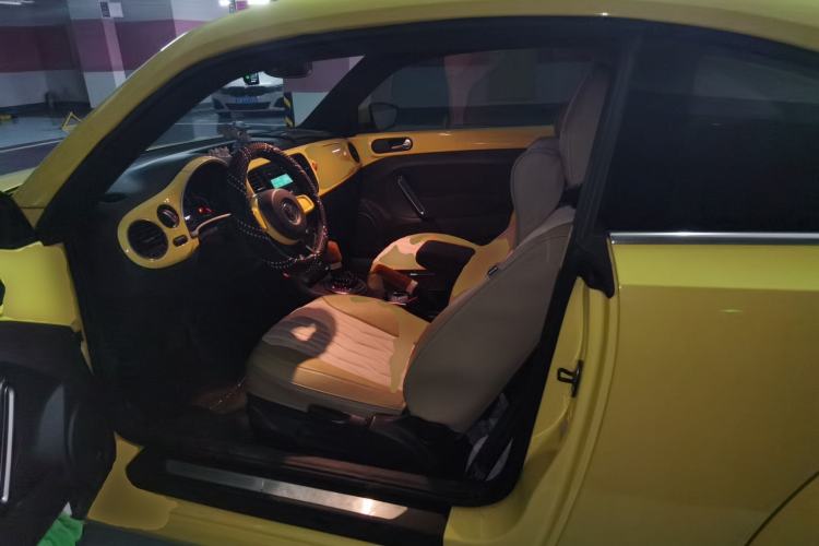 Used Volkswagen Beetle 2013 1.2TSI Fashion Edition Left Rear Seat