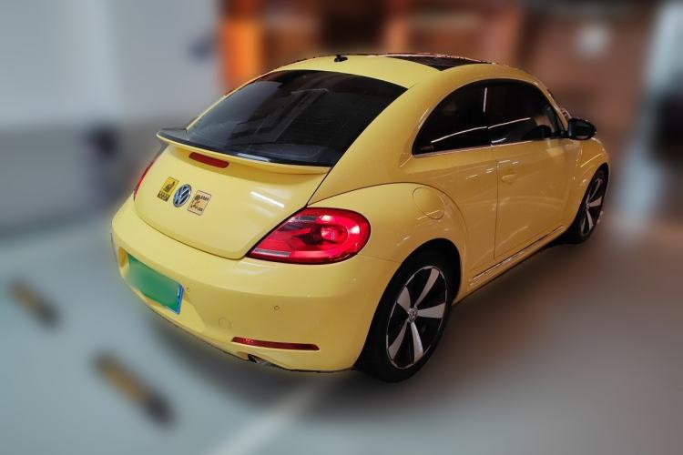 Used Volkswagen Beetle 2013 2.0 TSI Top-Trim Model Rear Right 45 Deg