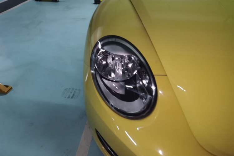 Used Volkswagen Beetle 2013 1.2TSI Fashion Edition Right Front Headlight