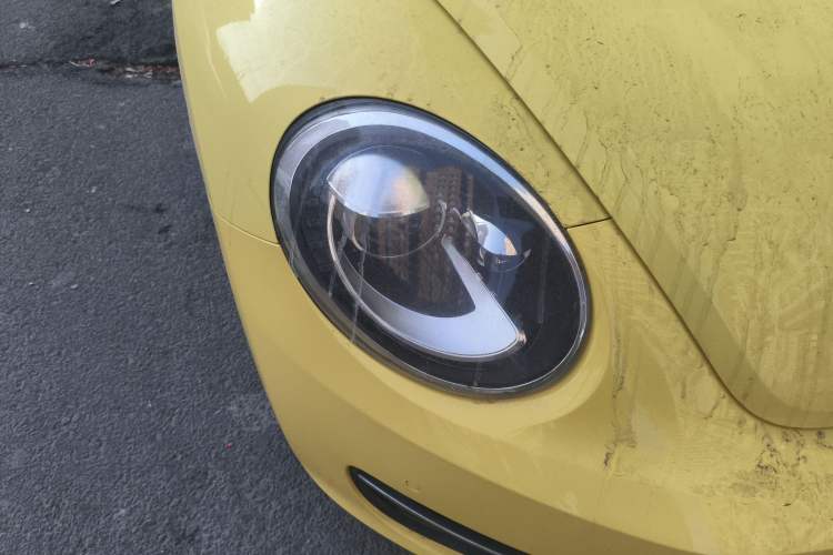 Used Volkswagen Beetle 2013 1.2TSI Comfort Model Right Front Headlight