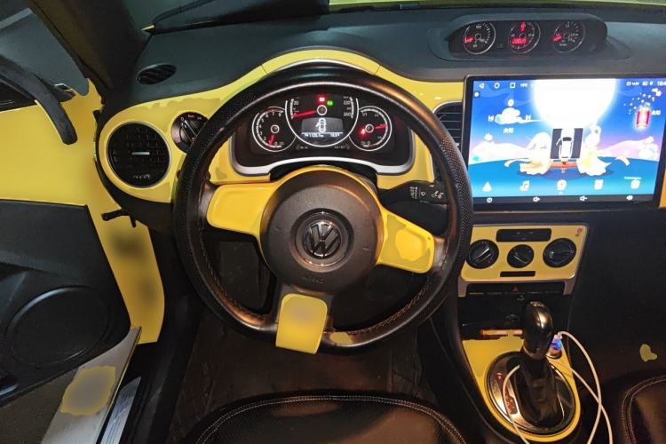 Used Volkswagen Beetle 2013 1.4TSI Fashion Edition Steering Wheel