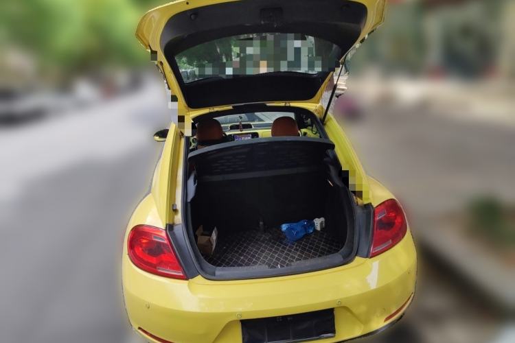 Used Volkswagen Beetle 2013 1.2TSI Fashion Edition Trunk