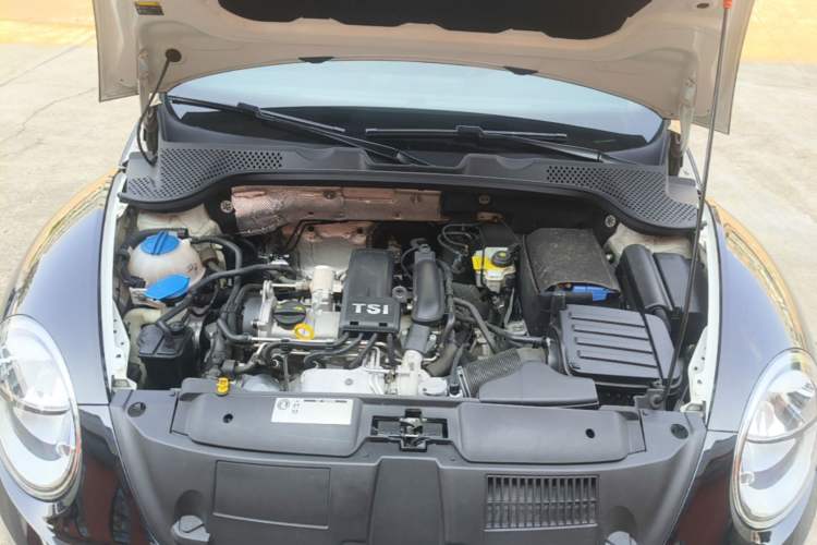 Used Volkswagen Beetle 2014 1.2TSI Fashion Edition Engine Bay