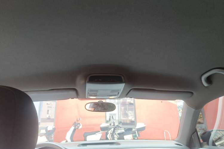 Used Volkswagen Beetle 2014 1.2TSI Fashion Edition Headliner