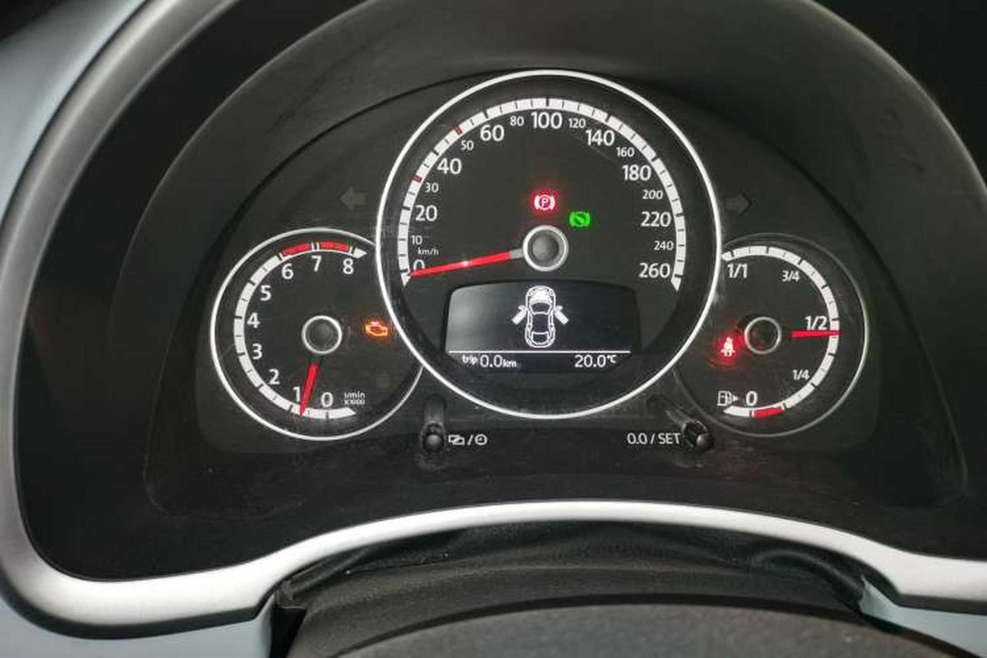 Used Volkswagen Beetle 2014 1.2TSI Fashion Edition Instrument Cluster