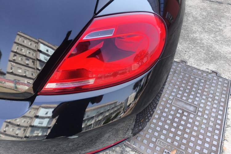 Used Volkswagen Beetle 2014 1.2TSI Fashion Edition Right Rear Taillight