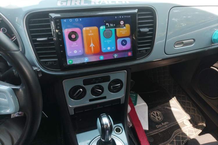 Used Volkswagen Beetle 2014 1.2TSI Fashion Edition Audio And AC Panel