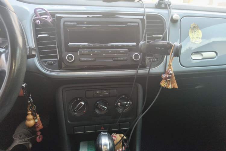 Used Volkswagen Beetle 2014 1.4TSI Fashion Edition Audio And AC Panel